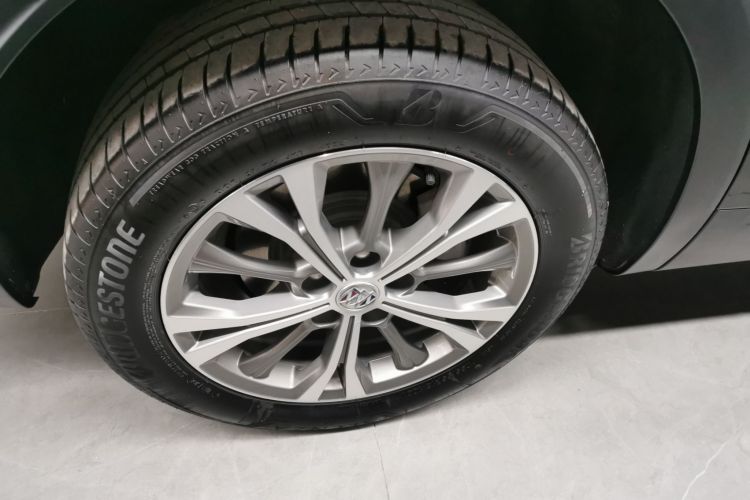 别克 2023款 昂科威Plus 652T 五座四驱豪华型车身外观6003