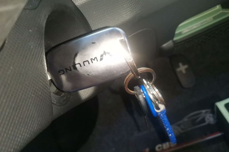 五菱汽车 宏光MINIEV 2021款 马卡龙臻享款 磷酸铁锂中控内饰7001