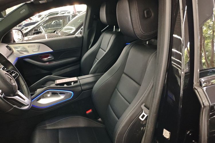 奔驰GLE轿跑 2020款 GLE 350 4MATIC 轿跑SUV 豪华型局部细节19