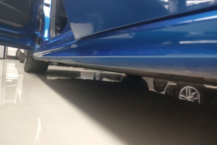 福特 福克斯 2020款 两厢 EcoBoost 180 自动ST Line局部细节9002