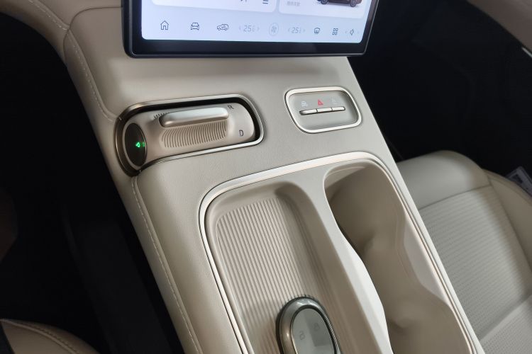 蔚来ES6 2023款 75kWh局部细节18