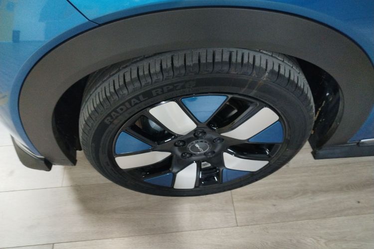 比亚迪 海豚 2023款 401km 骑士版车身外观6007