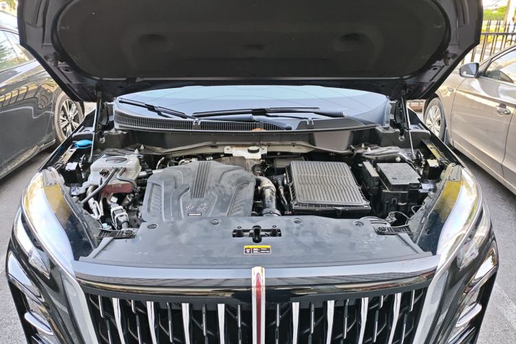 红旗HS3 PHEV 2024款 PHEV 115km 劲为版机舱底盘24