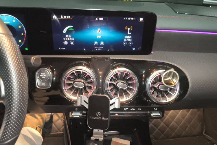 奔驰CLA 2021款 CLA 200 猎跑车中控内饰16