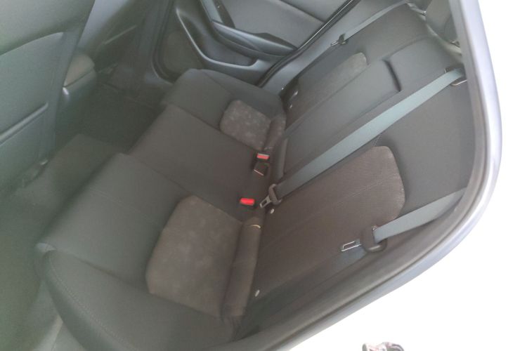 马自达CX-4 2020款 2.0L 自动两驱蓝天青春版中控内饰21