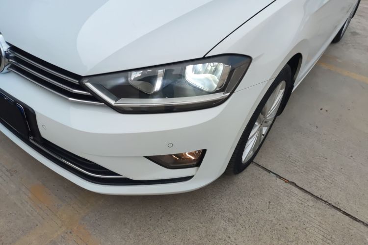 大众 高尔夫·嘉旅 2016款 280TSI 自动豪华型局部细节36