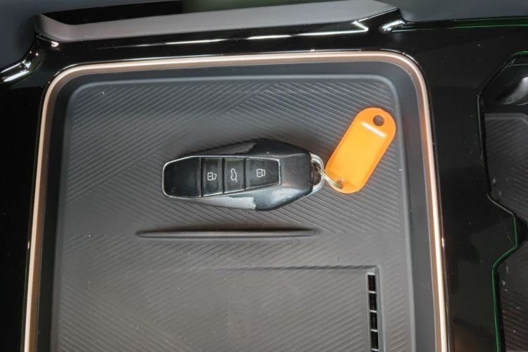 奇瑞iCAR 03 2024款 401km 两驱标准进阶版中控内饰7001