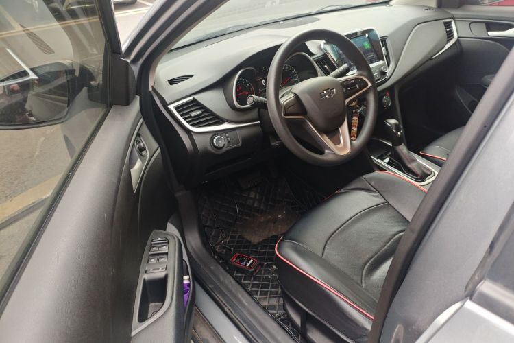 雪佛兰 科鲁泽 2019款 Redline 320T 双离合欢快版 国VI中控内饰7003