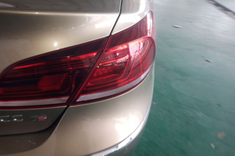 一汽-大众CC 2016款 1.8TSI 尊贵型车身外观9