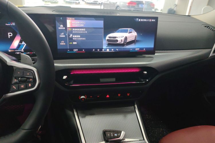 宝马3系 2025款 330Li M运动曜夜套装中控内饰16