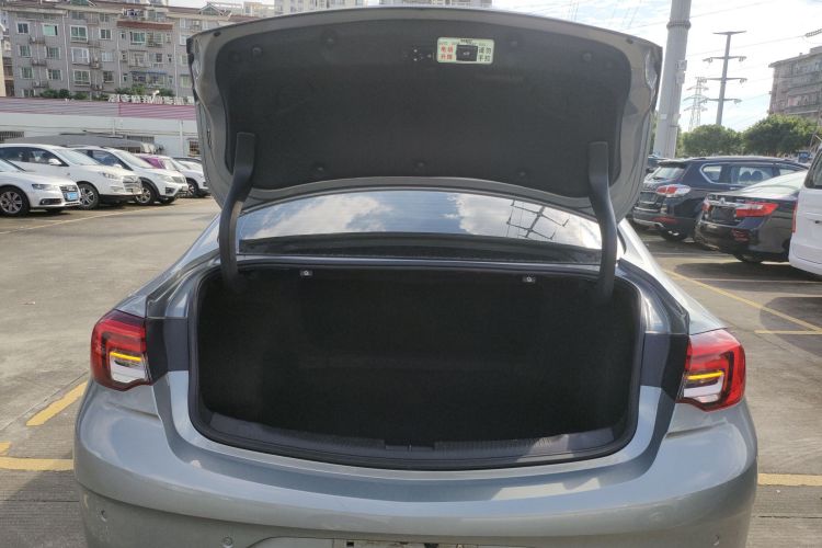 别克 君威 2024款 25T 超享版局部细节23