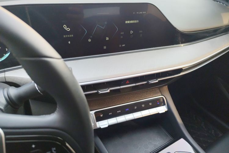 长安 逸动 2024款 PLUS 蓝鲸NE 1.4T GDI DCT高能版中控内饰16