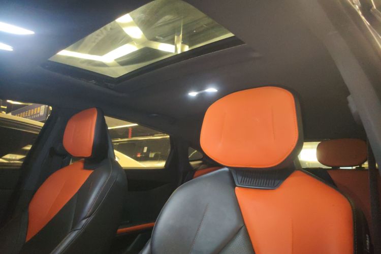 长安UNI-V 智电iDD 2023款  智电iDD 1.5T 113km智趣型（飞快版）局部细节22