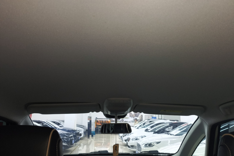 宝骏KiWi EV 2021款 艺术家 三元锂中控内饰22