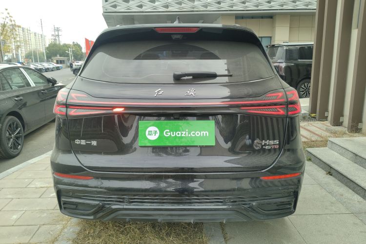红旗HS5 2025款 2.0T 两驱玄影版车身外观6
