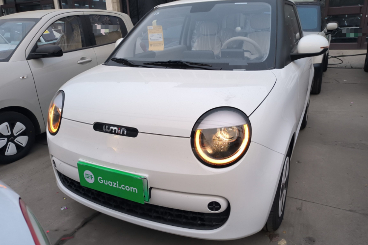 长安启源 长安Lumin 2026款 宝藏版 205km 酷爱米 宁德车身外观2