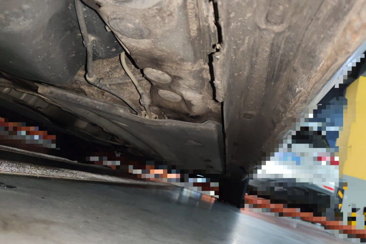 大众 帕萨特 2013款 1.8TSI DSG尊荣版局部细节9002