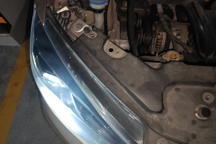 吉利汽车 帝豪 2018款 1.5L CVT向上互联版局部细节9006