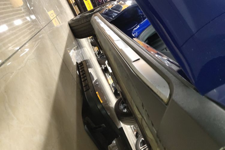 奔驰GLA 2018款 GLA 200 时尚型局部细节9001