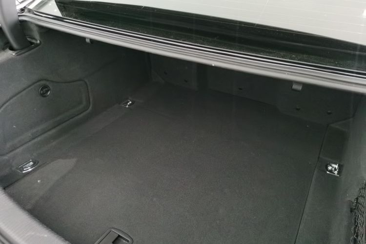 奥迪A6L 2016款 45 TFSI quattro 运动型中控内饰23