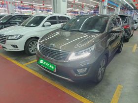 起亚 智跑 2015款 2.0L 自动两驱版DLX