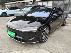 鸿蒙智行 享界S9 2024款 纯电 Ultra 后驱长航旗舰版