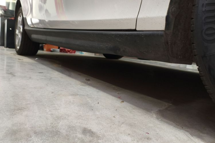 沃尔沃V40 2015款 Cross Country T5 AWD 智雅版机舱底盘29