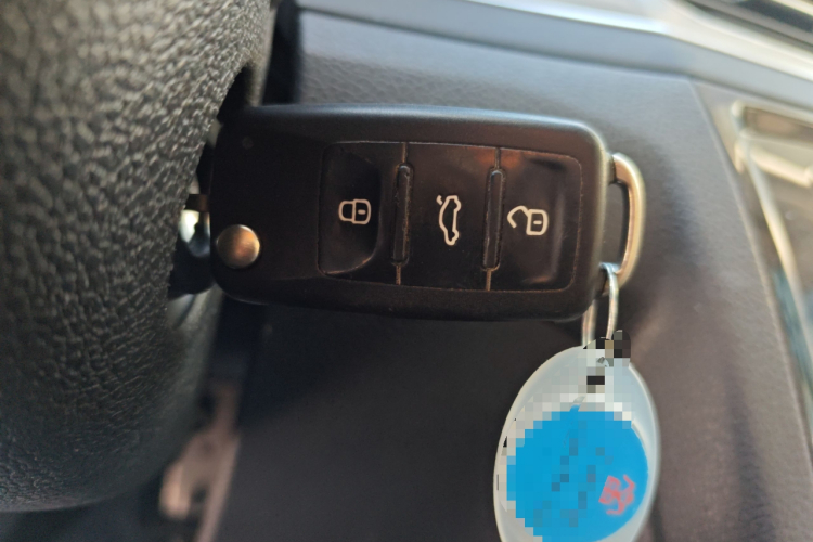 大众 2019款 改款 宝来·传奇 1.5L 自动时尚型 国VI中控内饰7001