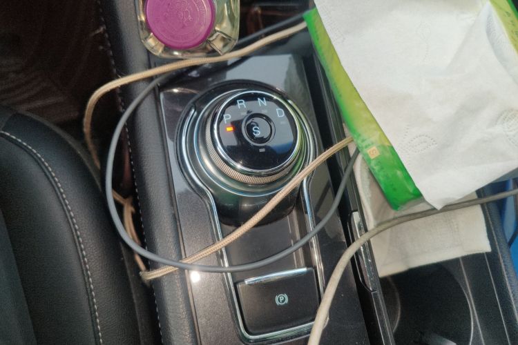 福特 金牛座 2017款 EcoBoost 245 时尚型中控内饰18