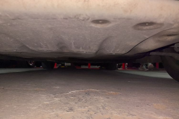 宝马3系 2015款 328i 运动设计套装局部细节9008