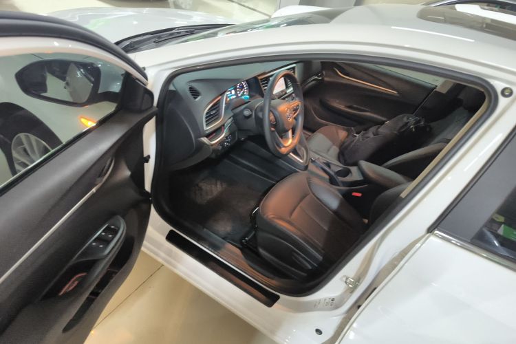 别克 英朗 2021款 改款 1.3T 自动轻混动精英型中控内饰20