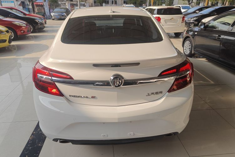 别克 君威 2015款 1.6T 精英技术型车身外观6