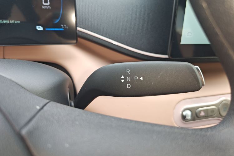 比亚迪 海鸥 2025款 智驾版 305km 活力版中控内饰18