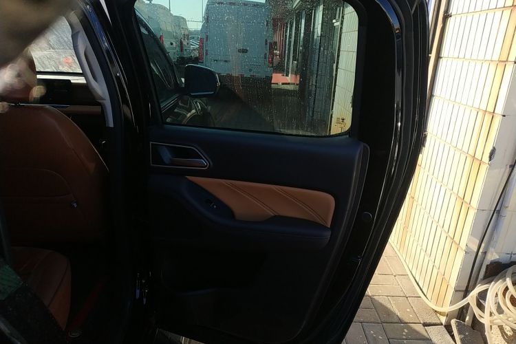 长城 炮 2023款 2.0T乘用版自动柴油四驱尊享型GW4D20M中控内饰7006