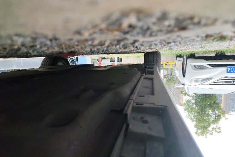 雷克萨斯ES 2023款 260 卓越版局部细节9001