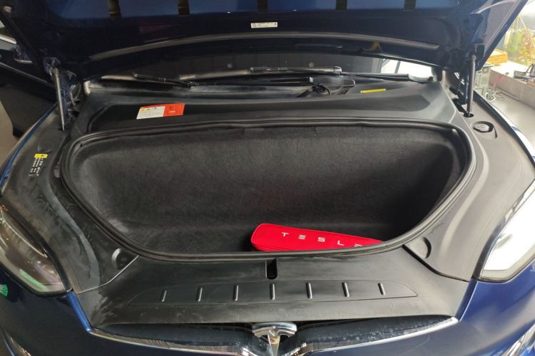 特斯拉 2017款 Model X 100D 长续航版局部细节24