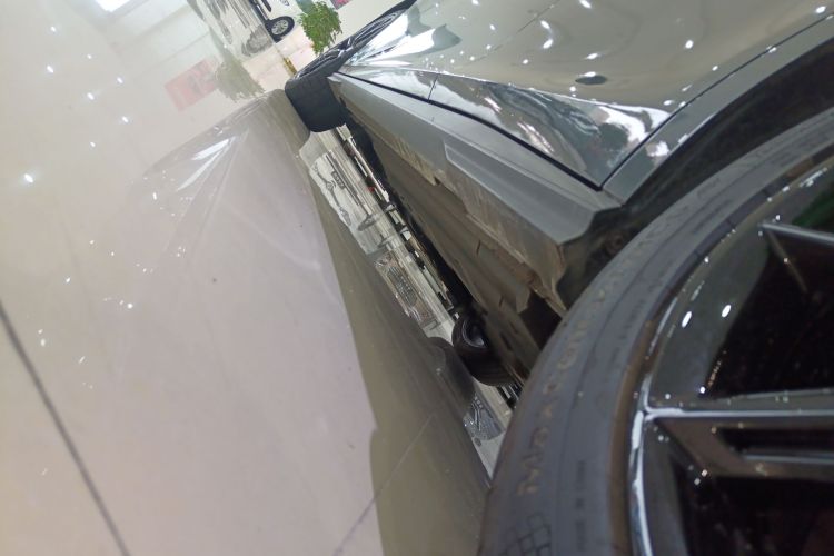 长安UNI-V 2023款 1.5T 尊贵型局部细节9002