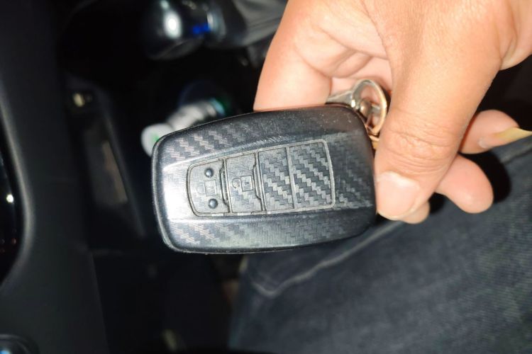 丰田 奕泽IZOA 2018款 2.0L 奕驰版 国VI中控内饰11