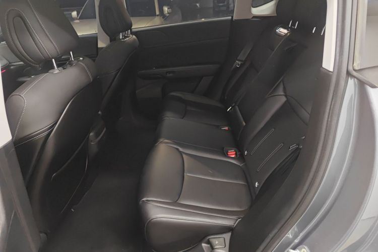 小鹏G6 2023款 755 超长续航 Pro中控内饰7004