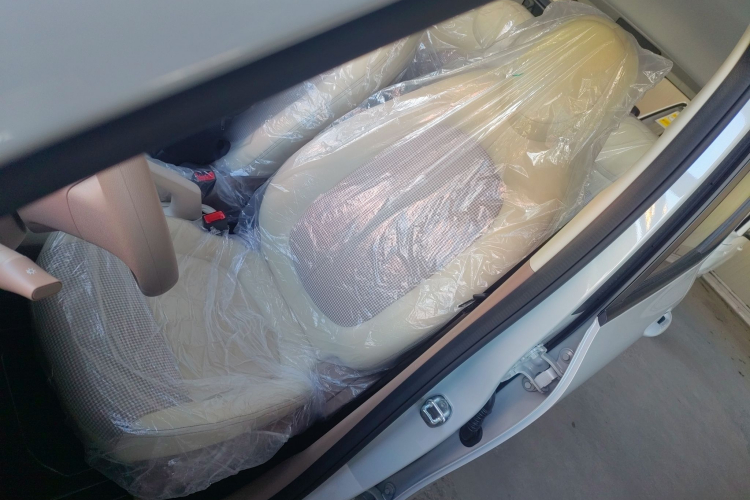 五菱汽车 宏光MINIEV 2025款 四门版 进阶款中控内饰19