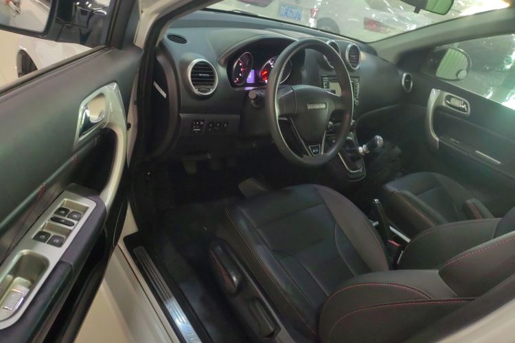 哈弗H6 2016款 升级版 1.5T 手动两驱都市型中控内饰20