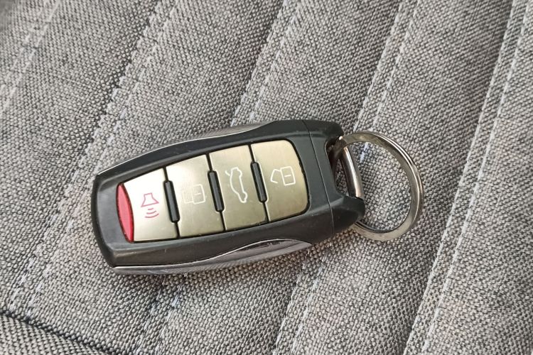 欧拉黑猫 2021款 301km 基础型中控内饰11