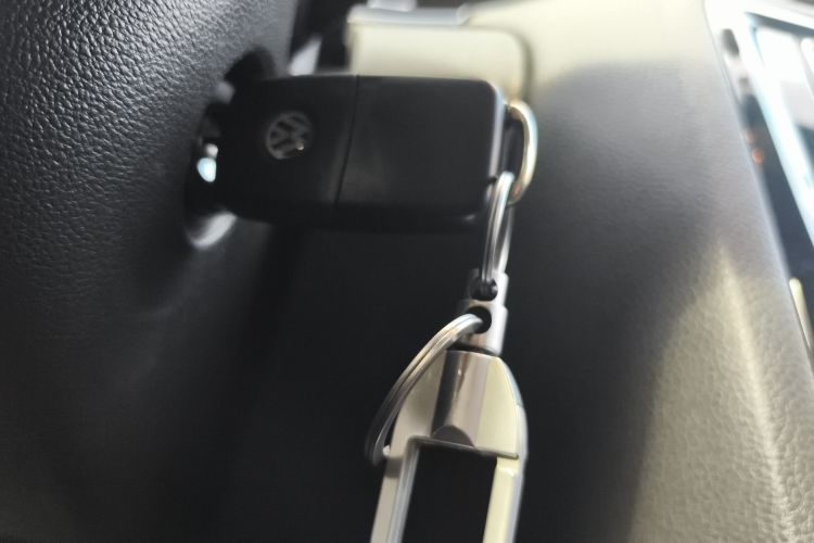 大众 速腾 2015款 230TSI 手动舒适型中控内饰11