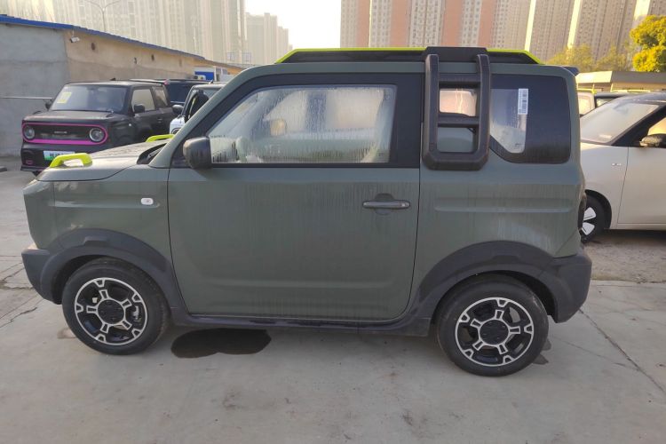 吉利银河 2025款 210km 熊猫骑士车身外观6003