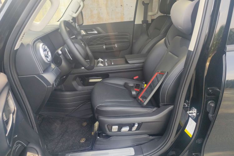 坦克300新能源 2025款 Hi4-T局部细节19