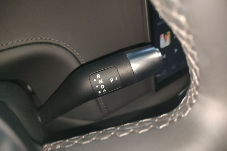 理想汽车 理想L6 2024款 Pro中控内饰18