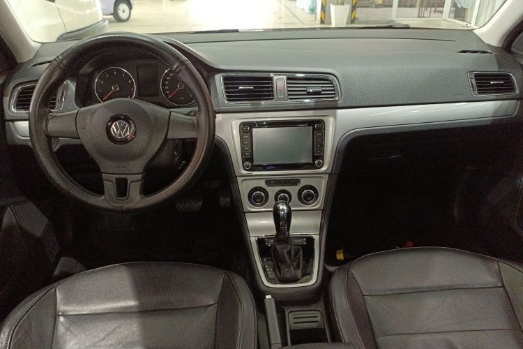 大众 朗行 2013款 1.6L 自动舒适型中控内饰12