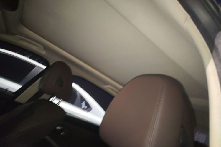 宝马3系 2020款 320Li M运动套装局部细节22