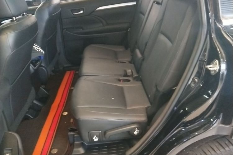 丰田 汉兰达 2015款 2.0T 四驱豪华版 7座中控内饰21