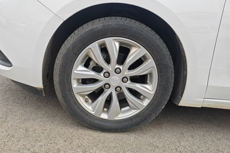 别克 英朗 2018款 15T 手动精英型 国V车身外观6007